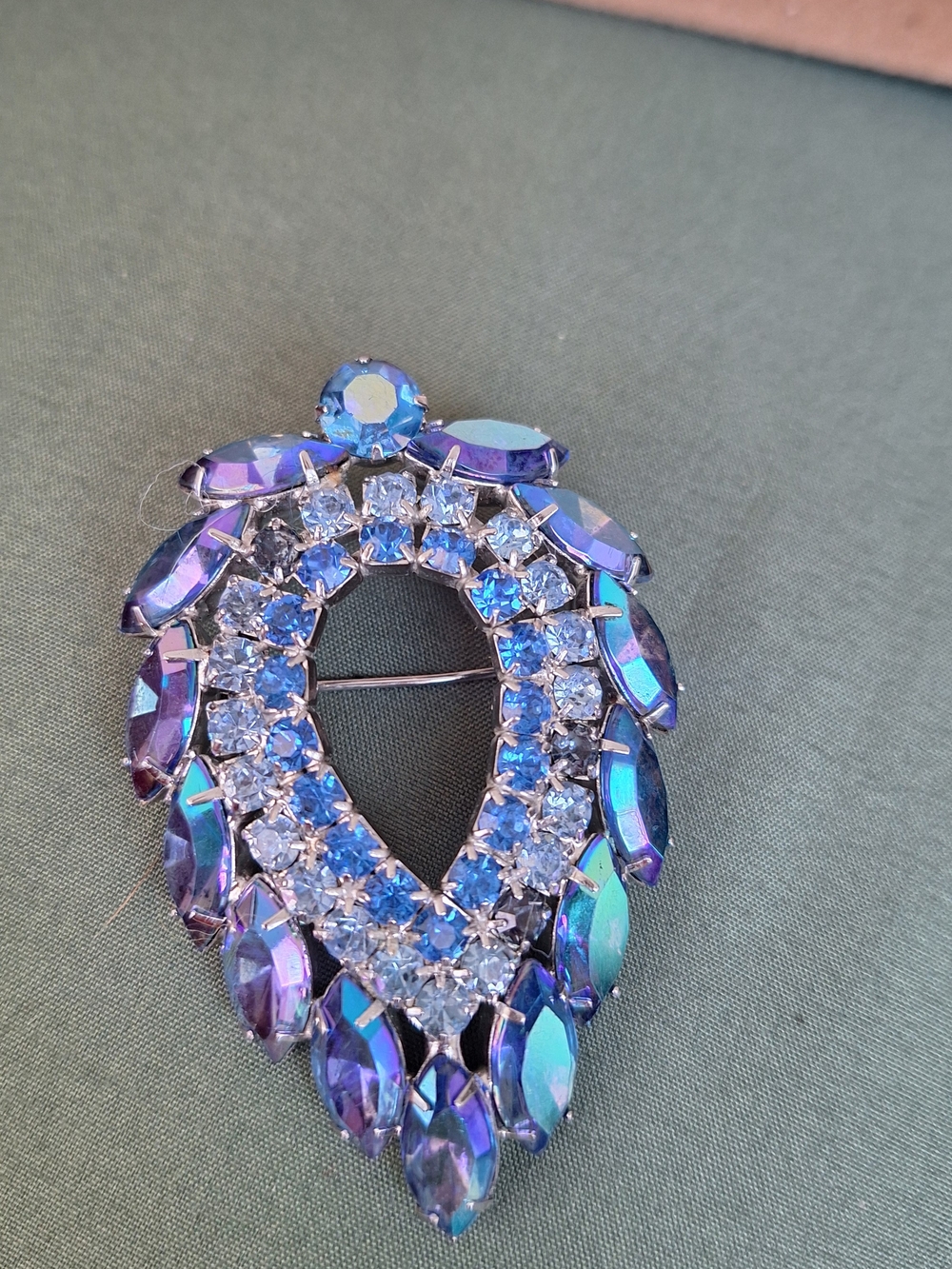 Sarah Coventry Iridescent Blue-Purple Crystal Teardrop Brooch